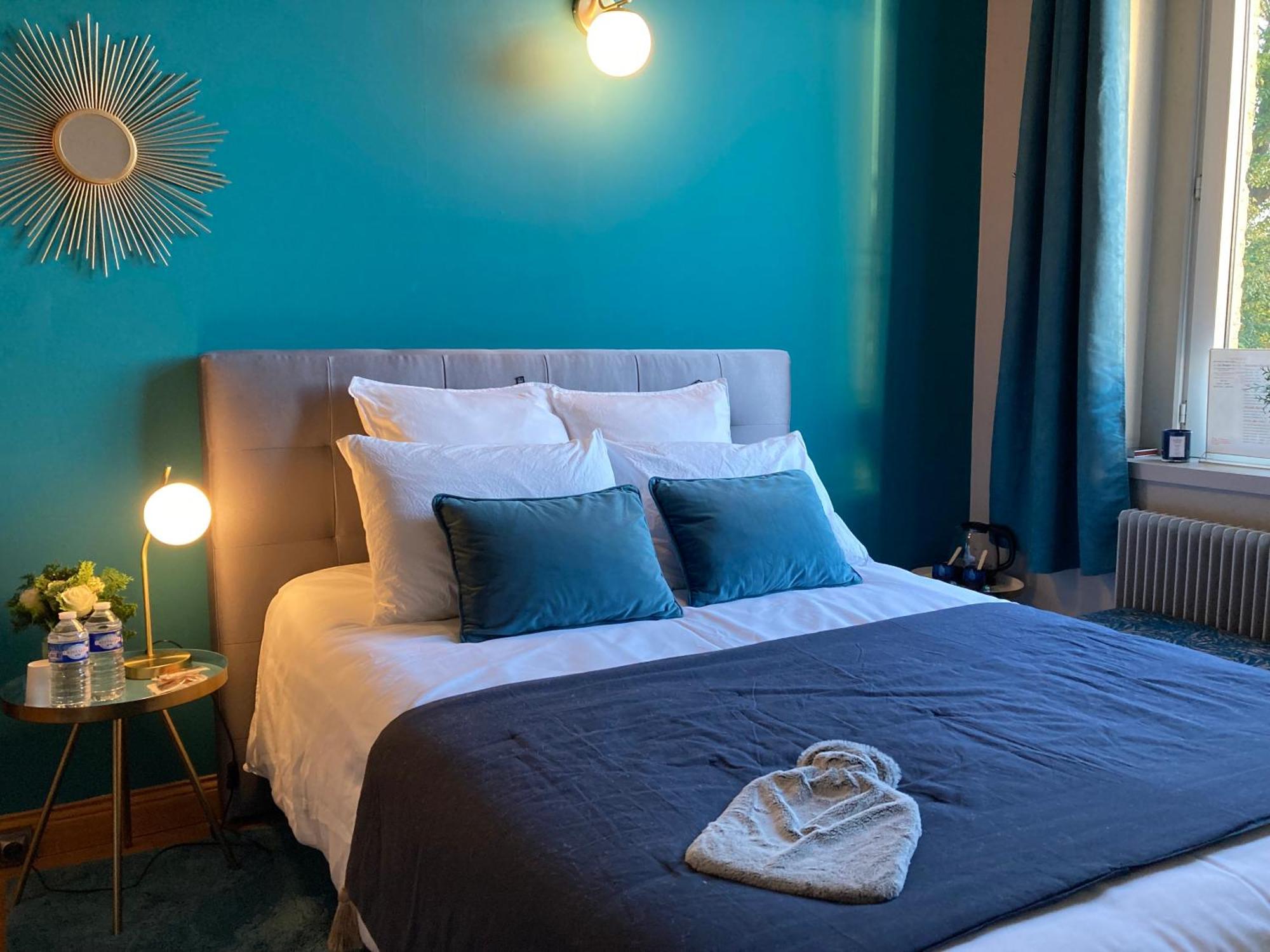 Hotel Les Berges Bourbourg Esterno foto